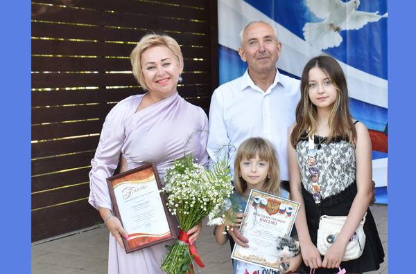 Малиновое счастье семьи Мурыгиных