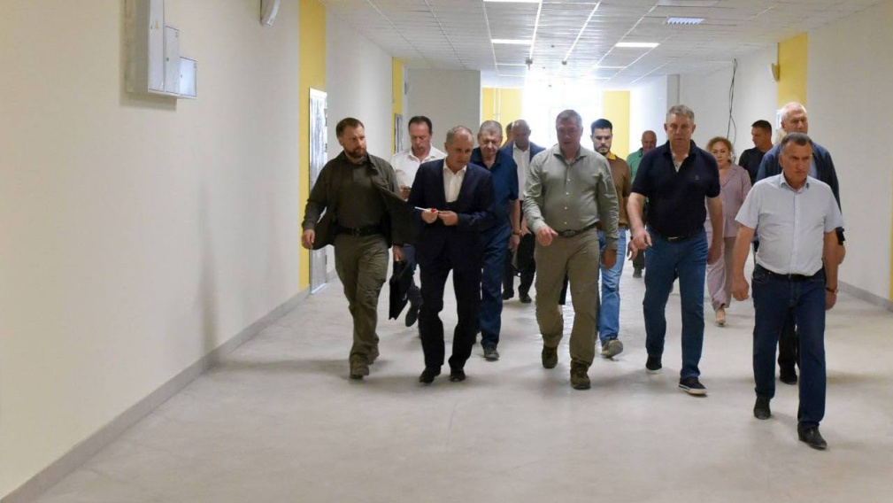 Школа на Флотской в Брянске — одна из лучших в России по соотношению цена-качество