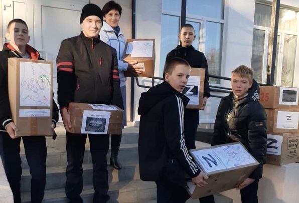 Взрослое население и юные патриоты   Клетнянского района  объединились под лозунгом «Всё для победы»