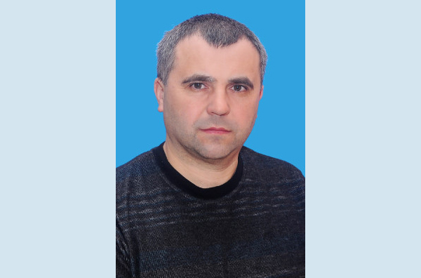 Клетнянская команда  «Школы безопасности» всегда в числе лидеров  областных соревнований благодаря работе опытного тренера  Михаила Преображенского