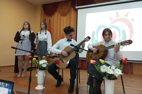 В Клетне торжественно закрыли Год семьи в России