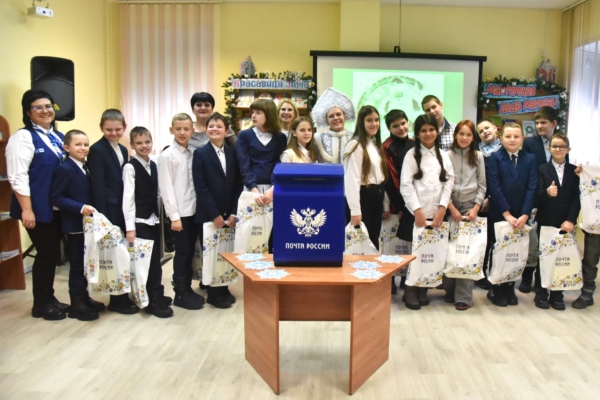 Чтобы в сказку всем сердцем поверить, или Новогодняя открытка для Дедушки Мороза