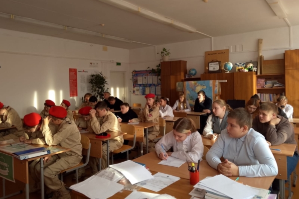 В Мирном прошёл районный этап конкурса «Ратные страницы истории Отечества»