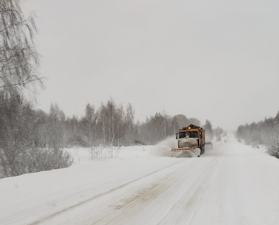 Продолжатся очистка дорог Брянской области от снега
