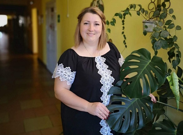 Анна Пуненкова: «Каждый сотня, каждый метр маскировочной сети, каждая окопная свеча — это вклад в нашу победу!»