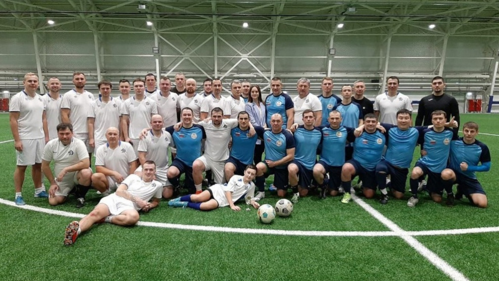 В Брянске состоялся благотворительный товарищеский футбольный матч