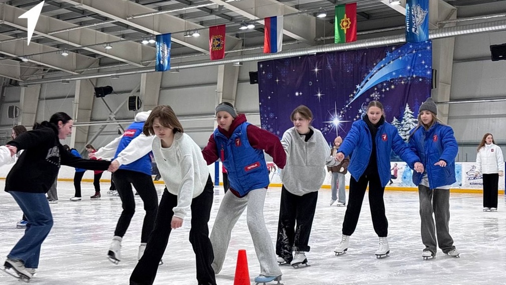 Брянские активисты приняли участие в мероприятии «Первые на Лед»