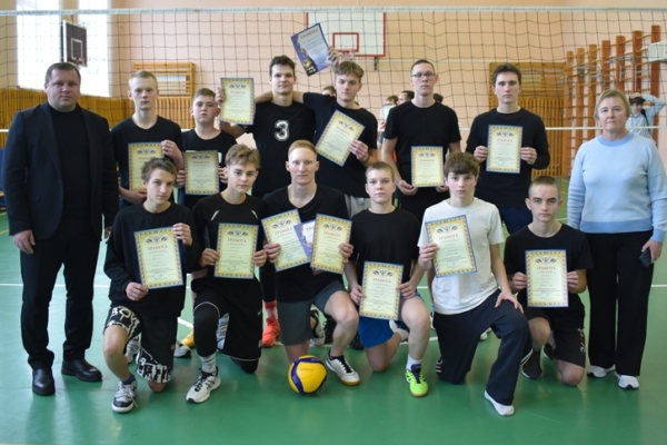 В Клетне прошло первенство района по волейболу среди юношей