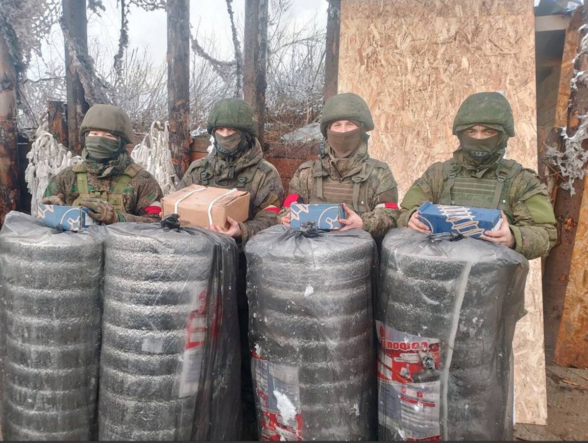 Суземские волонтеры помогают защитникам границы