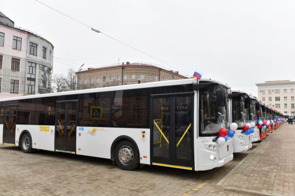Благодаря нацпроекту «Безопасные качественные дороги» Брянская область получила новый общественный транспорт