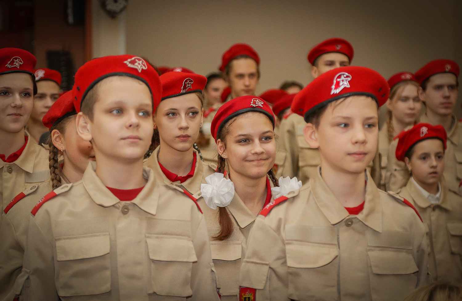 89 бежицких школьников приняты в ряды «Юнармии» 6+