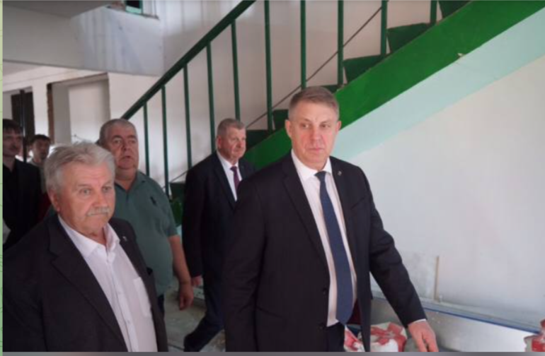 В школе Погарского района идет капитальный ремонт