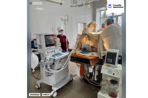 Дубровская ЦРБ получила по нацпроекту современный наркозный аппарат