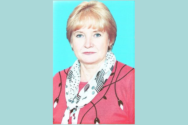 Надежда Песенко, завуч Клетнянской школы им. генерал-майора авиации Г.П. Политыкина: «В нашей школе ученики стараются  каждую строчку своего письма наполнить теплом»