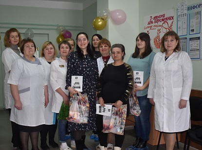 В Клетнянской больнице поздравили с Днем беременных будущих мам