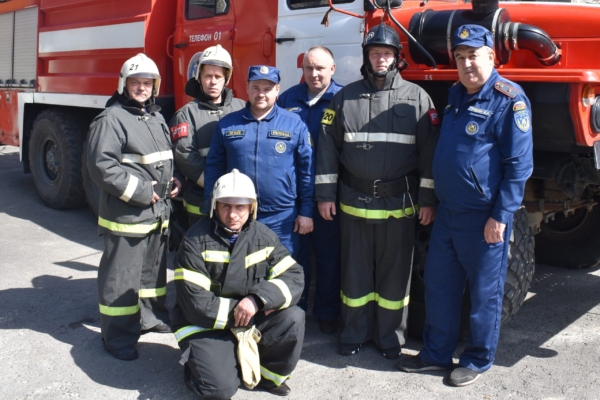 Сегодня клетнянские пожарные отмечают профессиональный праздник