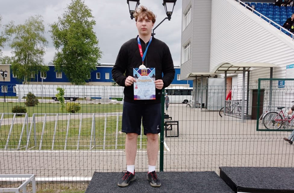 Клетнянец Степан Шелкунов — победитель Спартакиады