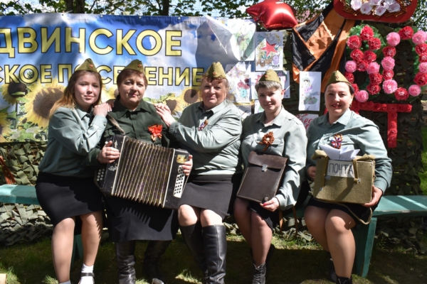 Солдатская каша: подворья всех поселений Клетнянского района развернулись в парке 40-летия Победы