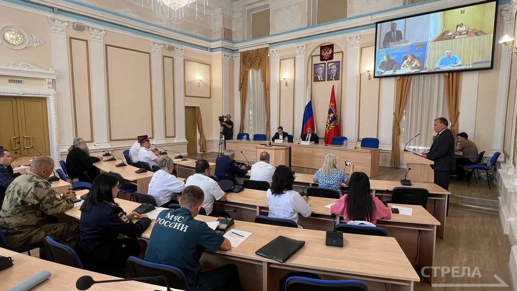В Брянске прошло заседание совета по делам казачества в регионе