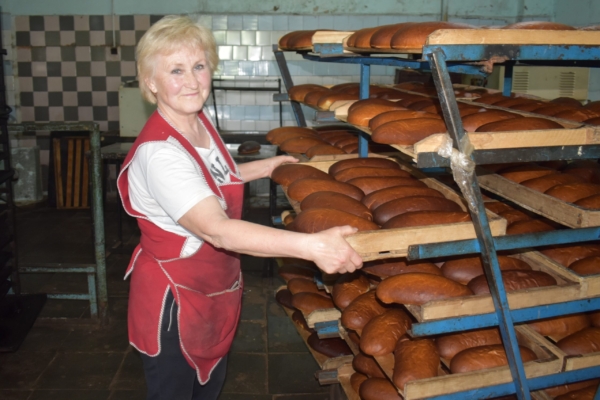 На Клетнянском хлебозаводе трудятся профессионалы своего дела