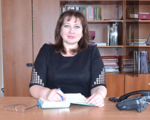 Своим мнением о ситуации на Украине поделилась главный врач Клетнянской районной больницы  Елена Карлова: