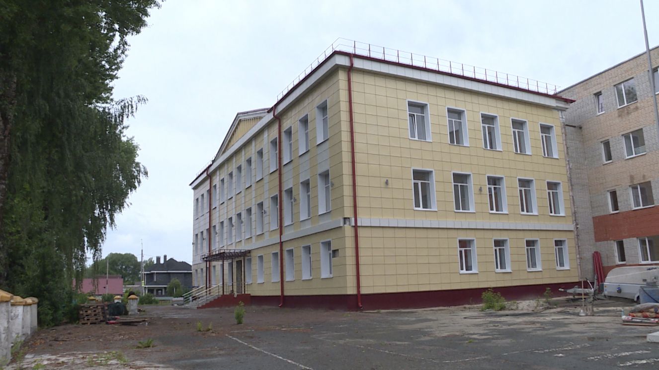 В Брянске завершается капитальный ремонт трех образовательных учреждений