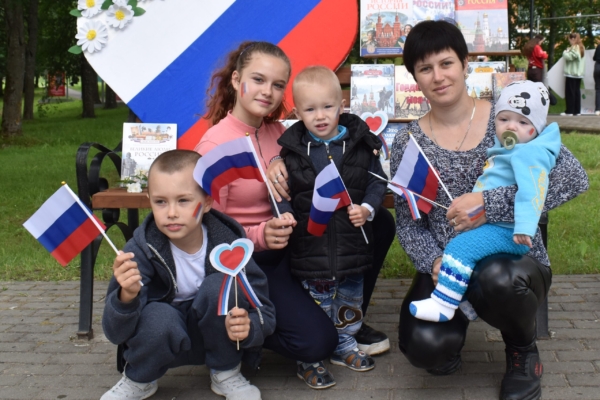 Клетнянский район отмечает День семьи, любви и верности