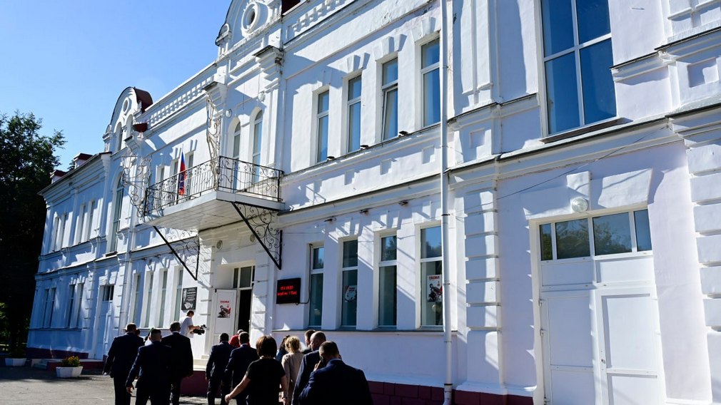 В Унече клуб имени 1 Мая в следующем году отметит вековой юбилей