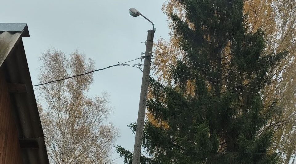 На улицах Болотни, Харитоновки и Мирного Клетнянского района стало светлее
