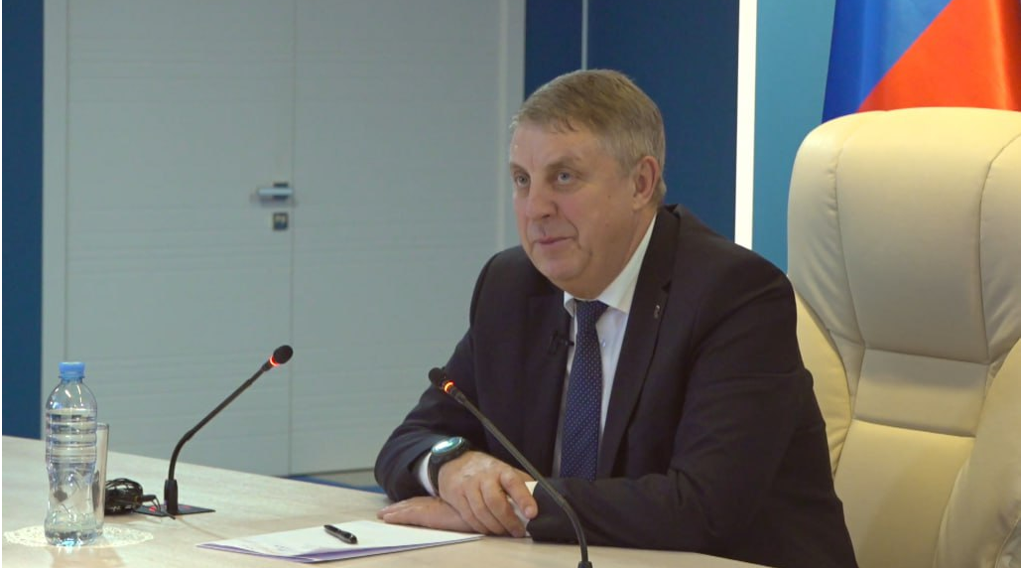 Александр Богомаз: «Спорткомплекс в Карачеве будет достроен»