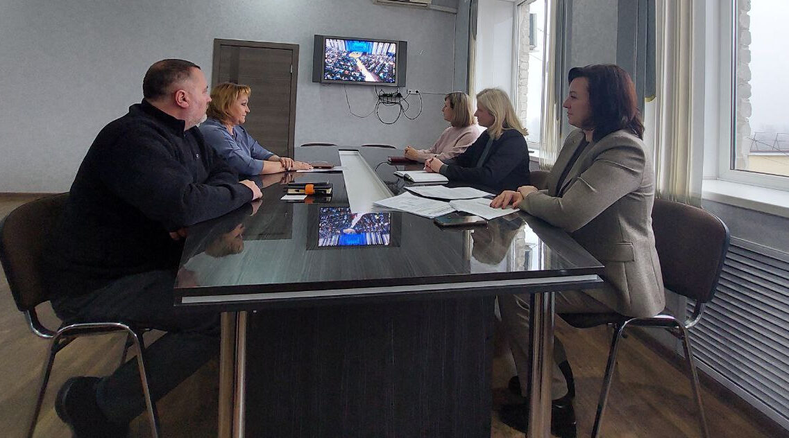 Клетнянцы внимательно следят за ходом прямой линии с Владимиром Путиным