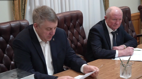 Губернатор  Александр Богомаз встретился с руководителем АПХ «Мираторг» Виктором Линником 