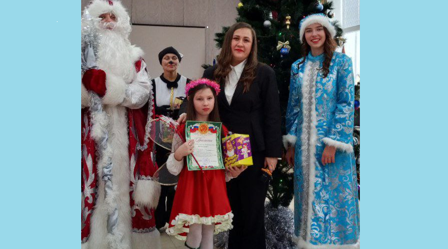 В Клетне прошёл сказочный парад-карнавал