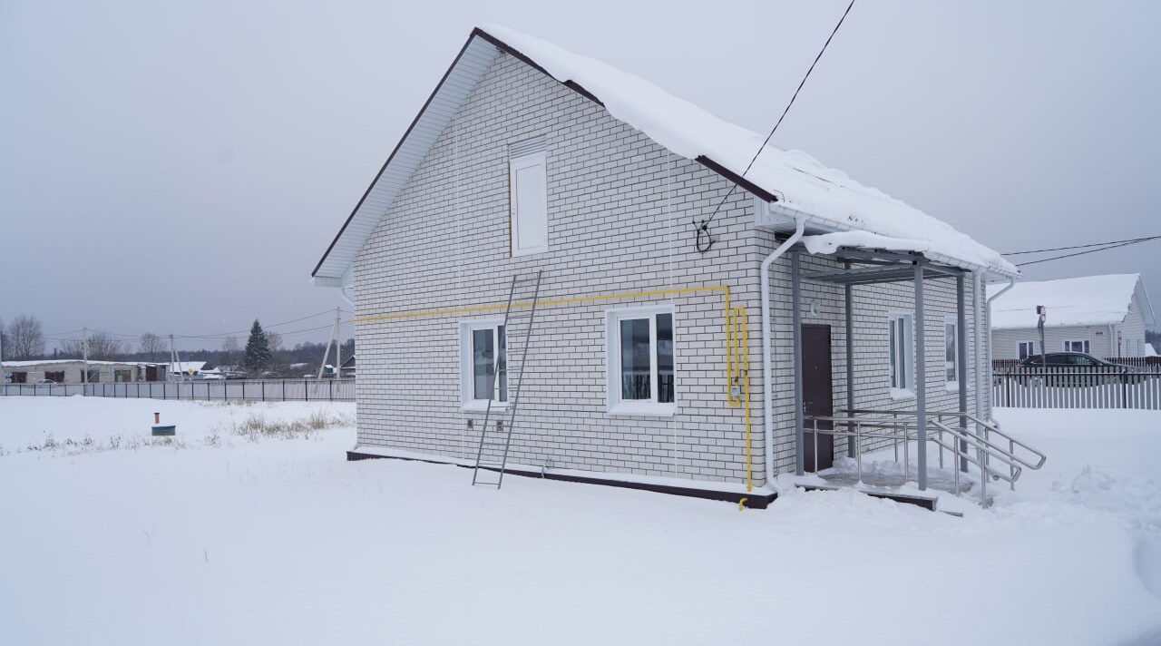 Новый жилой комплекс в с. Журиничи для семей сотрудников тепличного комбината