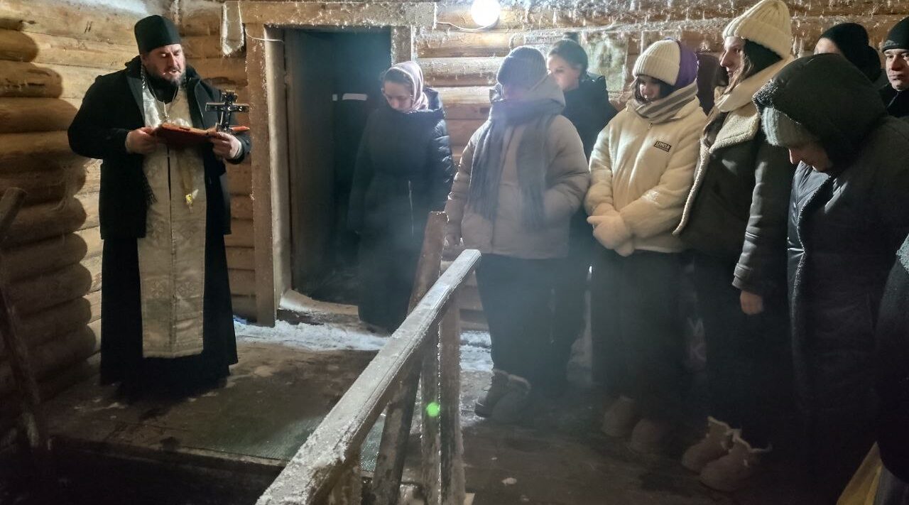 Жители Клетнянского района встречают Крещение Господне с верой в душе