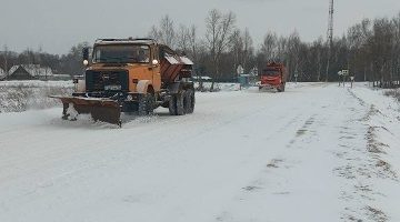 Очистка и обработка региональных и межмуниципальных автодорог ведется в круглосуточном режиме