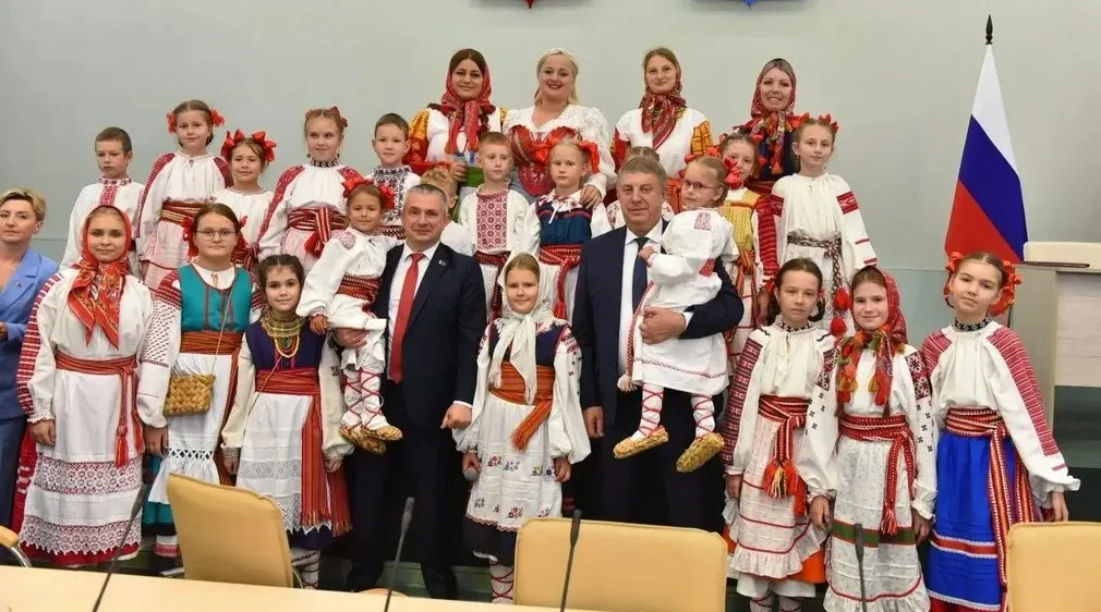 Сегодня Россия и Беларусь отмечают День единения братских народов