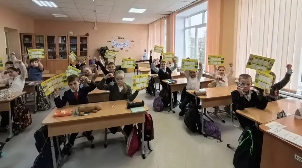 Сотрудники «Россети Центр» рассказали брянским школьникам о правилах  электробезопасности