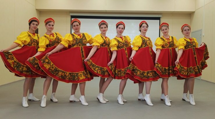 «Созвездие талантов»: клетнянские педагоги показали своё творчество