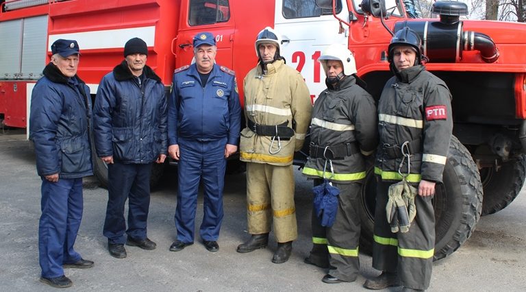 Клетнянские пожарные отмечают свой профессиональный праздник