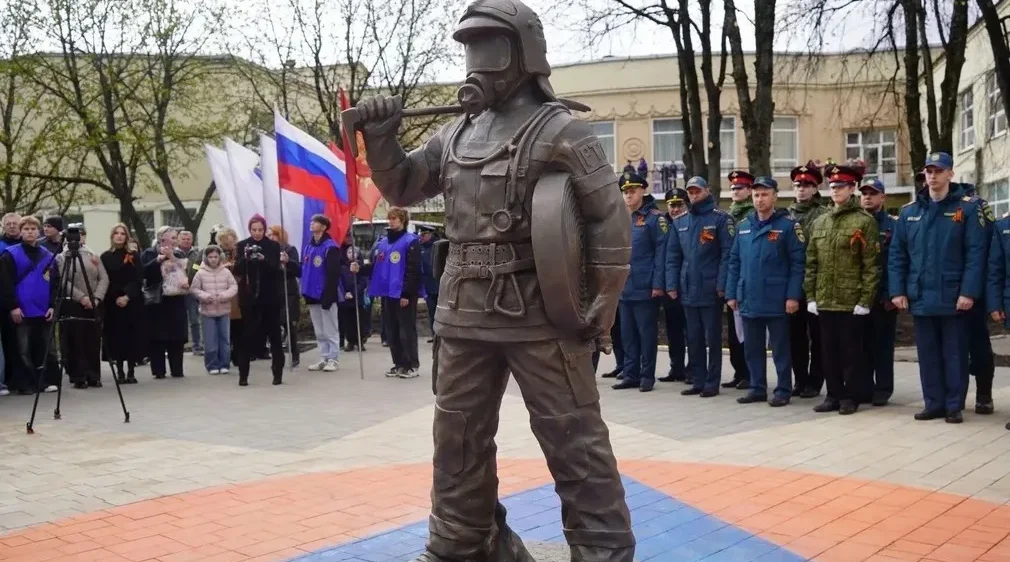 Губернатор Александр Богомаз рассказал про новый памятник Огнеборцу