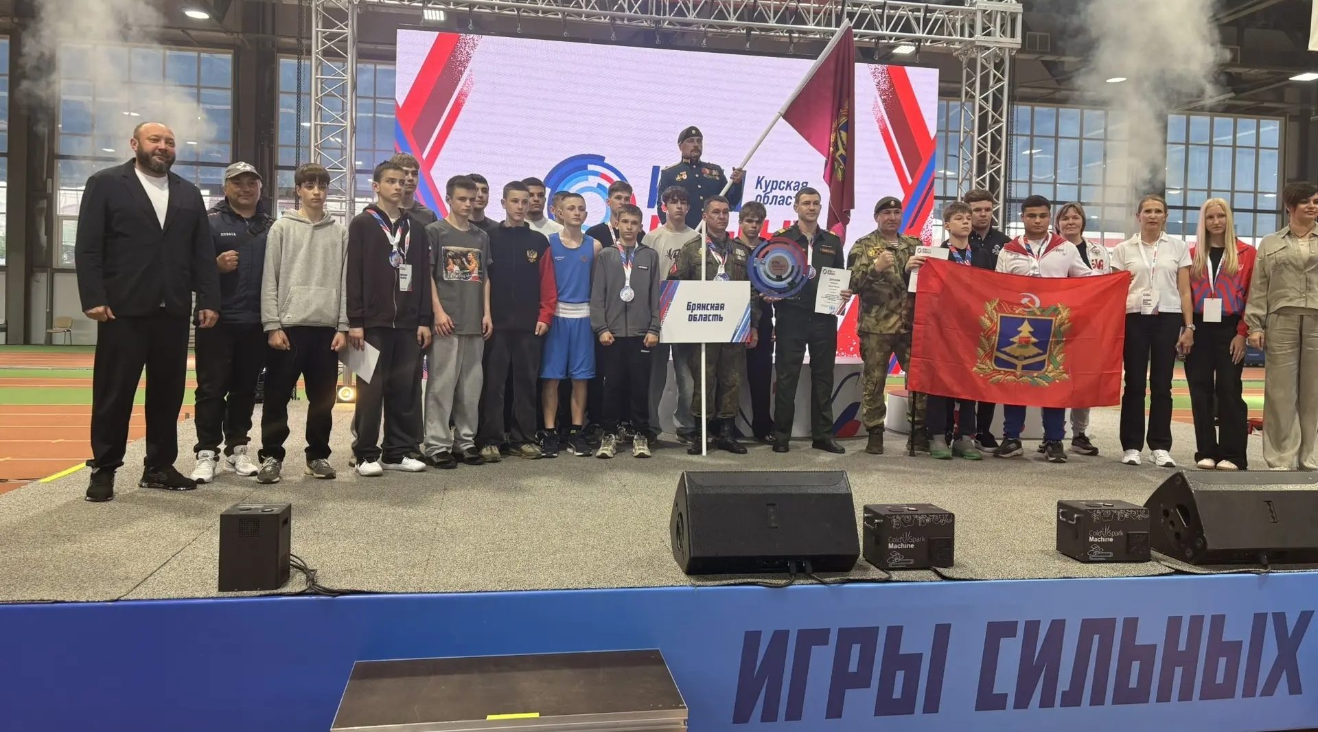 Брянская команда взяла бронзу на «Играх сильных» в Курске