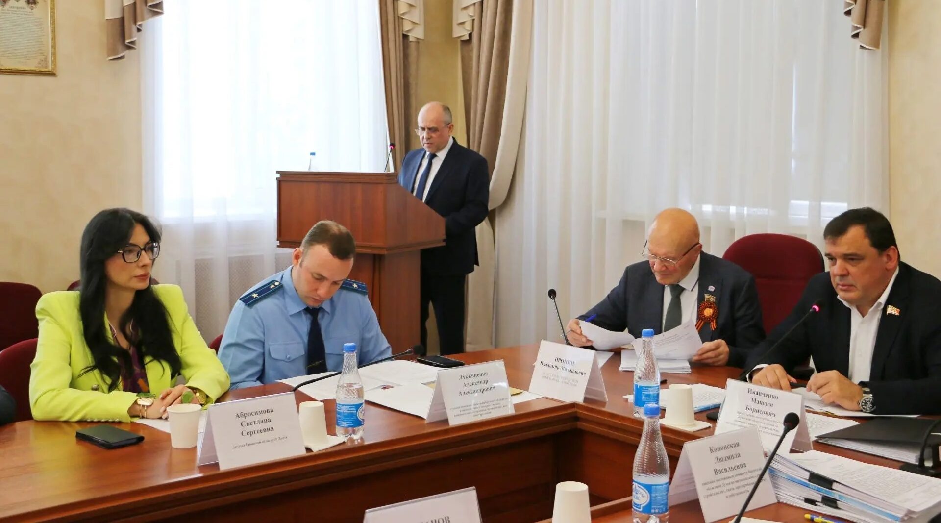 В комитете Брянской облдумы депутаты обсудили реализацию региональной инвестпрограммы