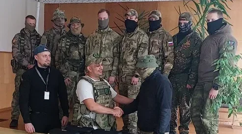 Центр «Воевода» передал бойцам на передовую необходимое оборудование и технику