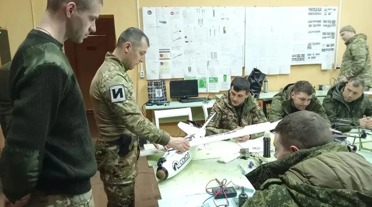Врио губернатора Брянской области Егор Ковальчук посетил бойцов бригады «БАРС-Брянск»