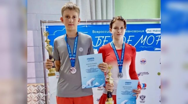 Юная брянская теннисистка Елизавета Фабричева — призер соревнований в Архангельске