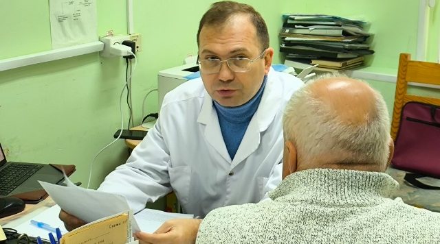 Врачи НМИЦ им. А.Н. Бакулева проконсультировали 60 пациентов в Брянском кардиодиспансере