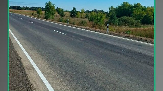 По нацпроекту в Почепском районе отремонтировали участки дороги