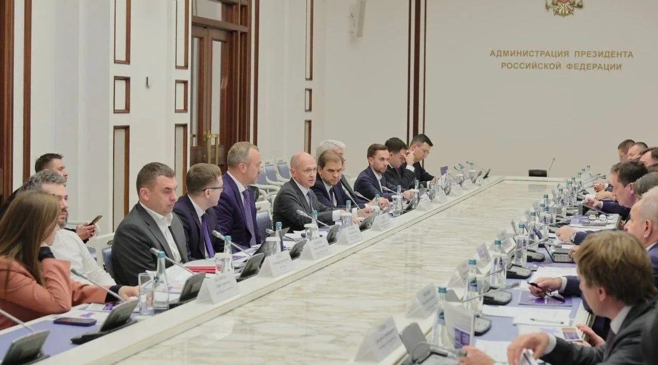 Брянцы могут подать заявку на муниципальную премию «Служение»